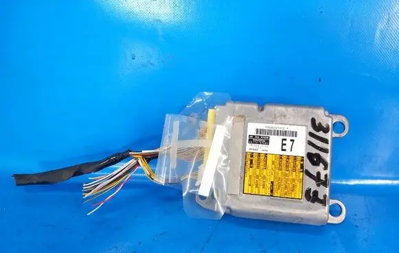 Toyota Prius xw60 Airbag control unit/module 8917047600