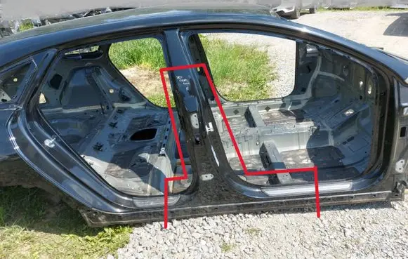 KIA Pro Cee'd III Other sill/pillar trim element czarny 1k