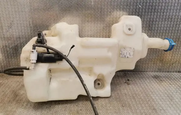 Mercedes-Benz R W251 Windshield washer fluid reservoir/tank 2518690020