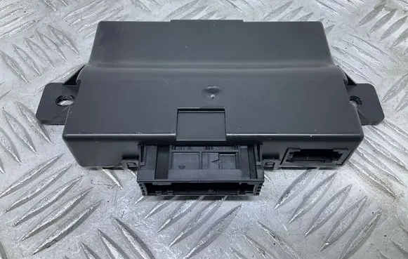 Audi A6 S6 C7 4G Gateway control module 4G0907468AC