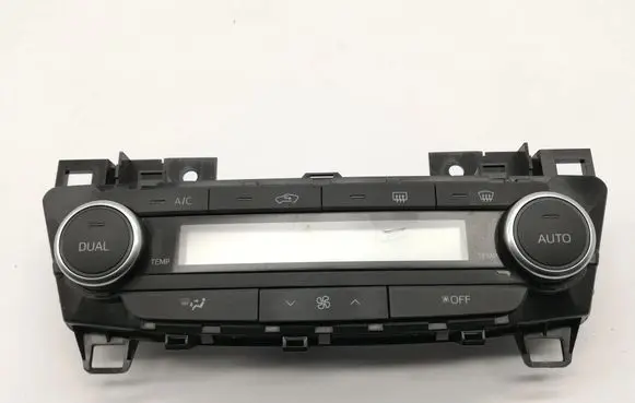 Toyota Avensis T270 Interior fan control switch 
