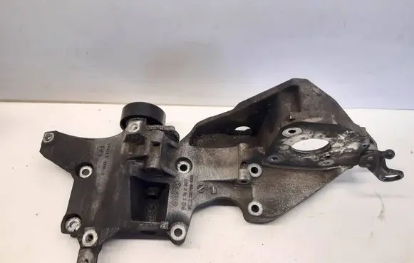 Volkswagen PASSAT B6 Alternator belt tensioner 03L903113D