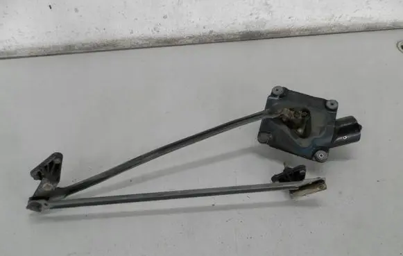 Volvo S40, V40 Front wiper linkage 0390241170