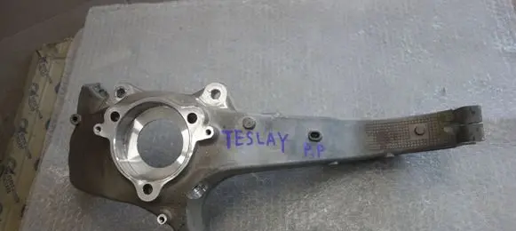 Tesla Model Y Front wheel hub spindle knuckle 118831600E