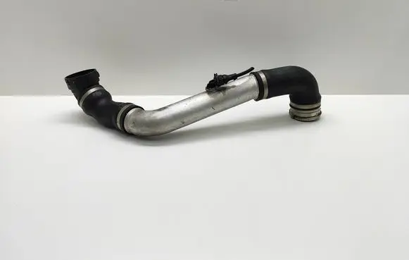 BMW 5 E60 E61 Intercooler hose/pipe 7790130 779013002 11617790130