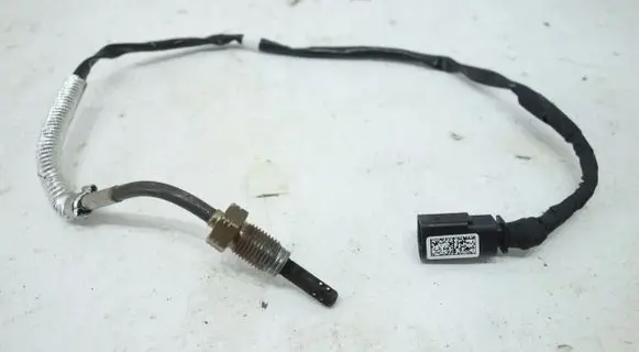Skoda Octavia Mk3 (5E) Exhaust gas temperature sensor 04L906088HT