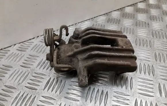 Audi A4 S4 B7 8E 8H Rear brake caliper 738