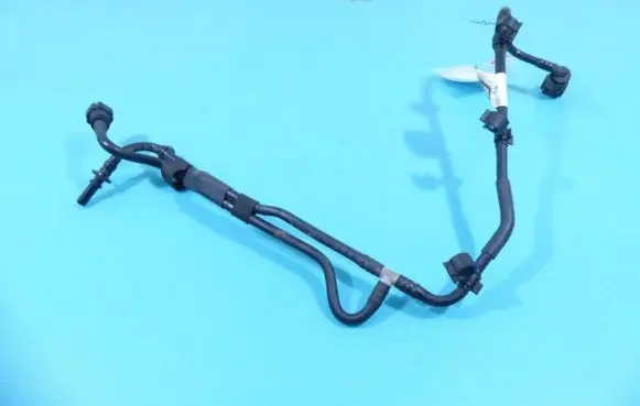 Jaguar F-Pace Fuel line pipe G4D39S468CB IMPRK1353235