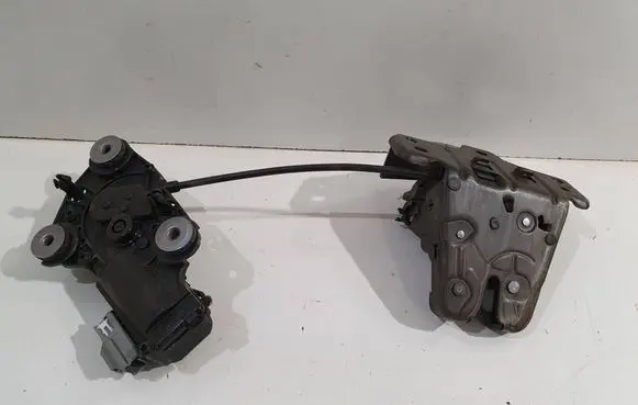 Volvo S90, V90 Tailgate/trunk/boot lock/catch/latch 31484599 31464590