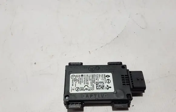 Renault Megane E-Tech Distronic sensor radar 284N08003R