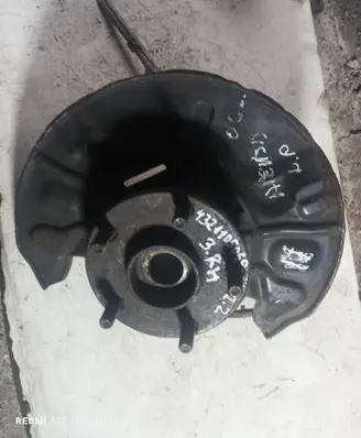 Toyota Avensis T250 Front wheel hub spindle knuckle 4321105060