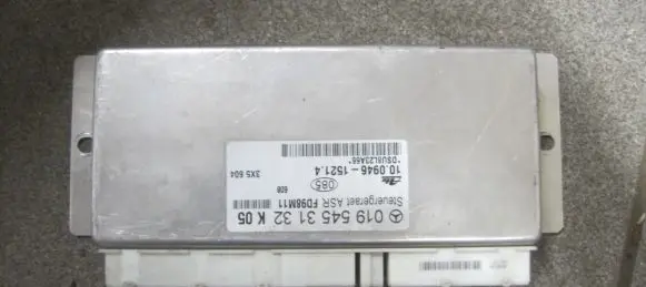 Mercedes-Benz CLK A208 C208 ABS control unit/module 0195453132