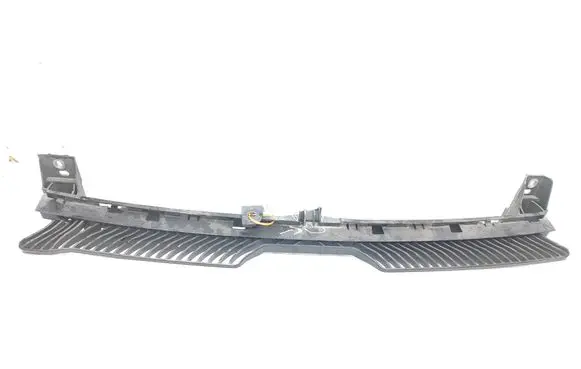 Volkswagen Tiguan Allspace Rear bumper mounting bracket 5NN805705C