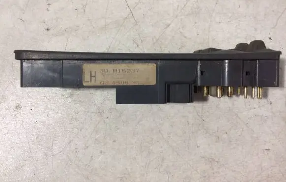 Volvo S40, V40 Electric window control switch 30815237 03458036