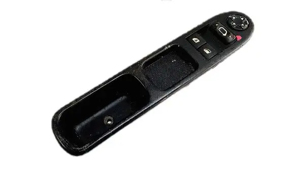 Peugeot 207 Electric window control switch E29860