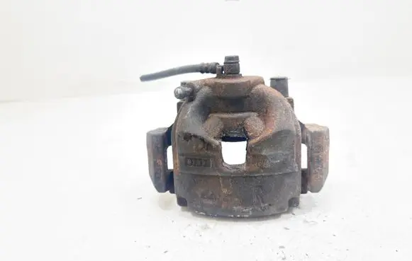 Honda Accord Front brake caliper F869411