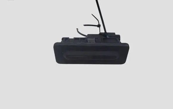 Peugeot 208 I Tailgate opening switch 9827560380