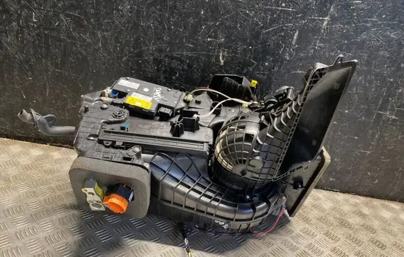 Renault Twingo III Interior heater climate box assembly housing 272708103R