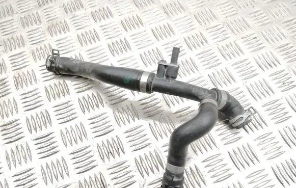 Audi E-tron GT Electric car engine cooling hoses/pipes 9J1122055C