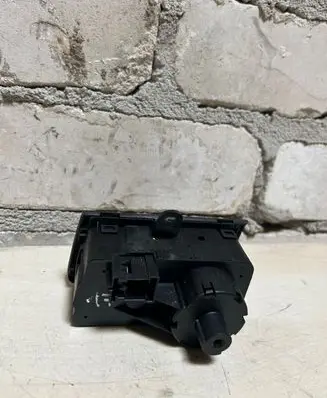 Mercedes-Benz E W211 Light switch 2115450104