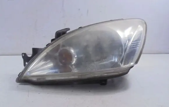 Mitsubishi Lancer VIII Headlight/headlamp P3524