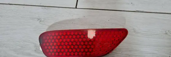 Chevrolet Captiva Rear tail light reflector