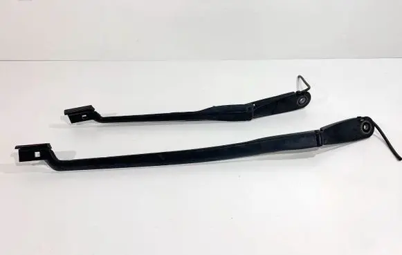 Peugeot 508 II Front wiper blade arm