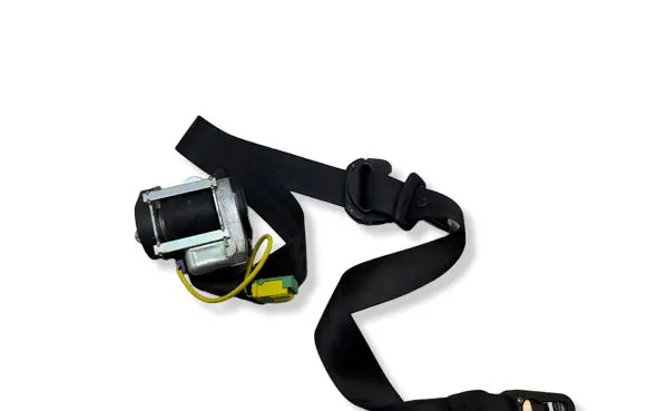 Volkswagen Touareg I Front seatbelt 7L6857705A