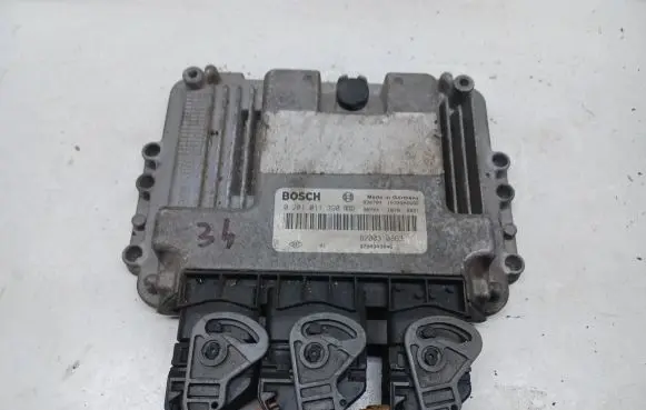 Renault Scenic II - Grand scenic II Engine control unit/module 8200349846 8200310863 0281011390