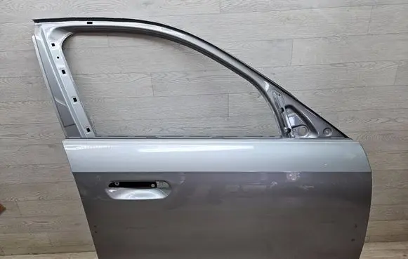BMW X1 U11 Front door 5A38652