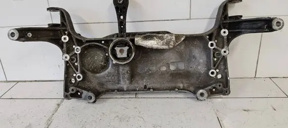 Volkswagen PASSAT B6 Front subframe 3C0199369F