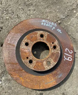 Mitsubishi Grandis Front brake disc