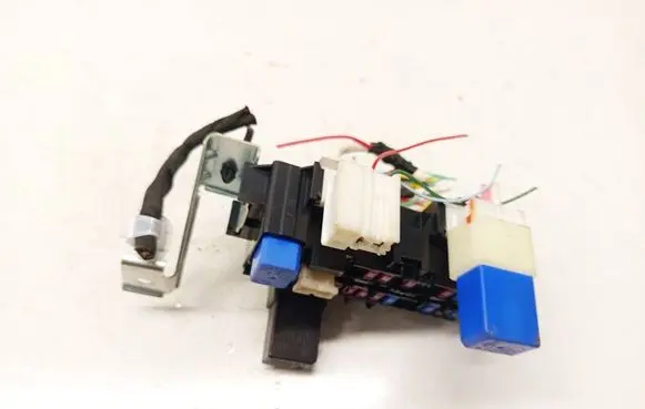 Nissan e-NV200 Fuse box set 