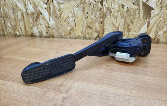 Volvo XC90 Accelerator throttle pedal 30683520 6PV00853716