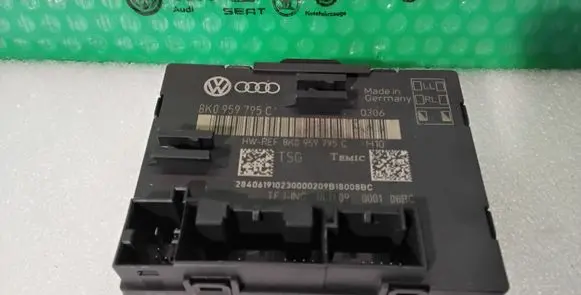 Audi A4 S4 B8 8K Door control unit/module 8K0959795C