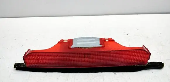 Nissan Almera Tino Third/center stoplight 24031