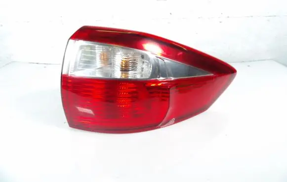 Ford C-MAX II Rear/tail lights AM51-13404-BF