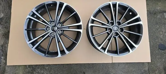 Toyota GT 86 R17 alloy rim