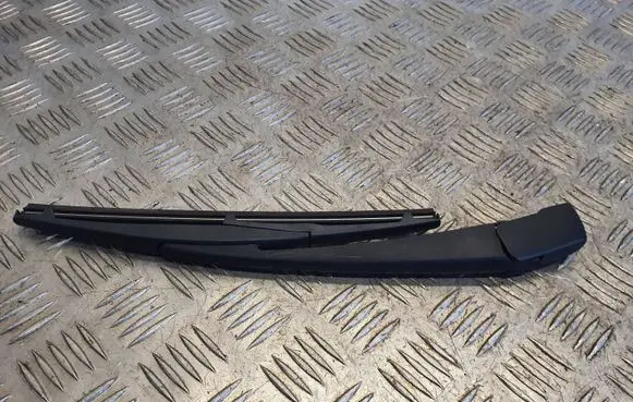 Daihatsu Terios Rear wiper blade 
