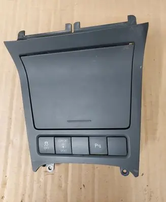 Volkswagen Golf VI Ashtray (front) 5K0857961A