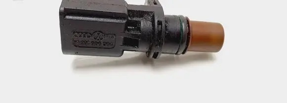 Volkswagen PASSAT B6 Camshaft position sensor 06C905163B