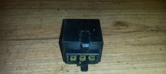 Mitsubishi Pajero Other relay mb572253 g8d-71m
