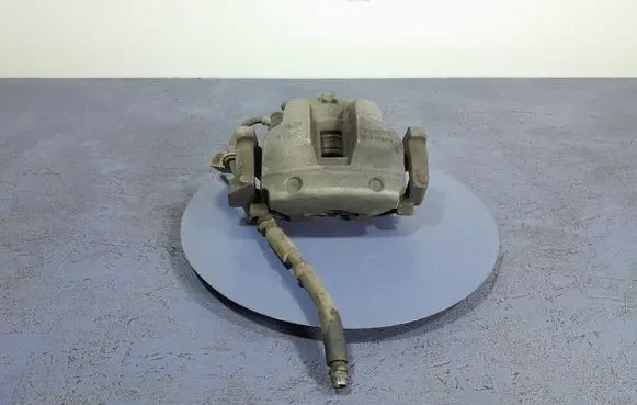Volvo S90, V90 Front brake caliper 31471664