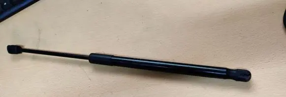 Hyundai i10 Tailgate/trunk strut/damper 81770B9010
