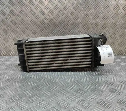 Peugeot 5008 Intercooler radiator M144105 9684212480