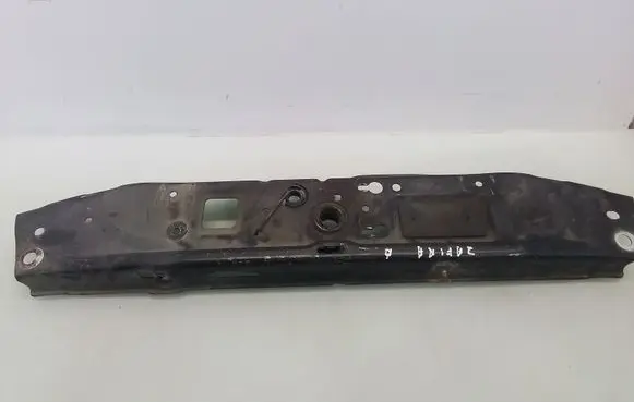 Opel Zafira B Radiator support slam panel
