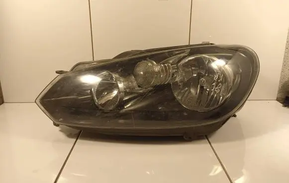 Volkswagen Golf VI Headlight/headlamp