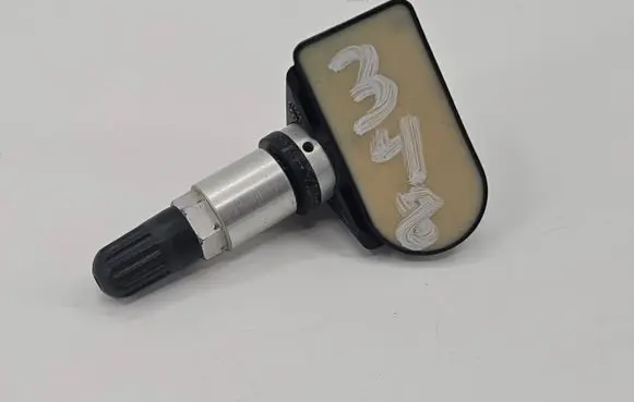 Dodge Challenger Tire pressure sensor 68487472AB