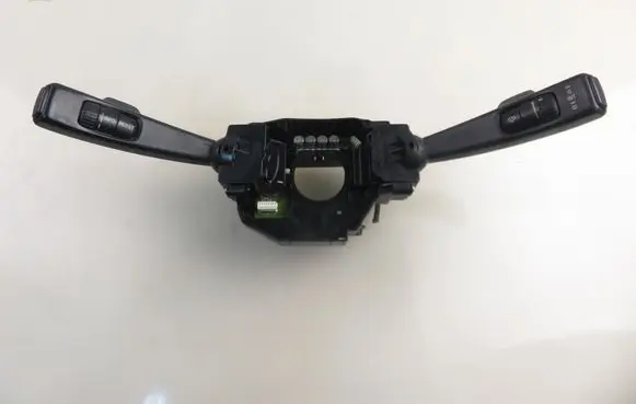 Volvo S40 Wiper turn signal indicator stalk/switch P30773144