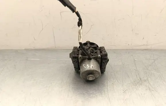 Citroen C4 III e-C4 Vacuum pump 9835028580